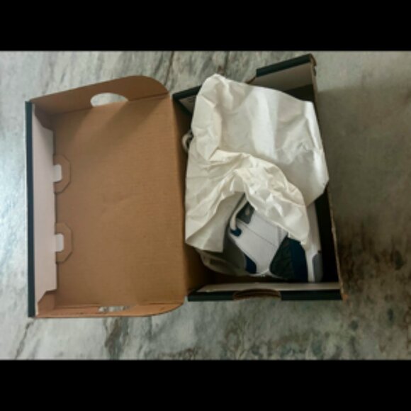 Jordan 3 Retro TD – White/Midnight Navy – Size 5C – New in Box - Picture 4 of 4